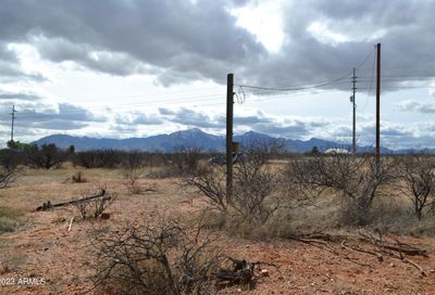 6107 S Ridling Drive Hereford AZ 85615