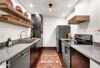 7625 E Camelback Road Scottsdale AZ 85251