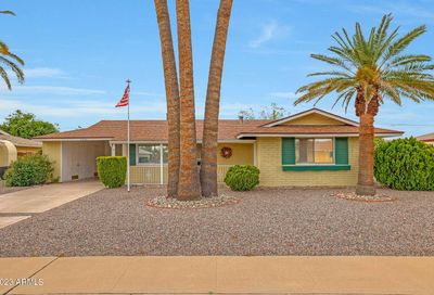 11830 N Hacienda Drive Sun City AZ 85351