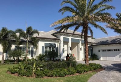 163 SE Via Lago Garda Port Saint Lucie FL 34952