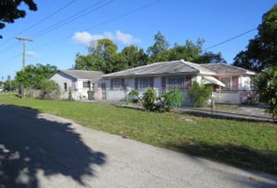 11 SW 13th Avenue Delray Beach FL 33444