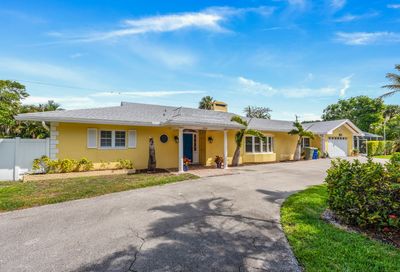 1 Melody Lane Sewalls Point FL 34996