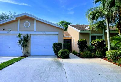 8273 Springtree Road Boca Raton FL 33496
