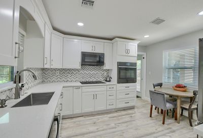 702 W Camino Real Boca Raton FL 33486