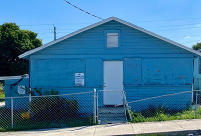 706 13th Street West Palm Beach FL 33401
