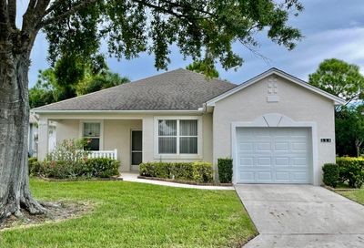 550 NW Cortina Lane Port Saint Lucie FL 34986