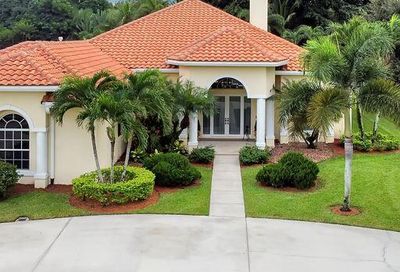8717 Estate Drive West Palm Beach FL 33411