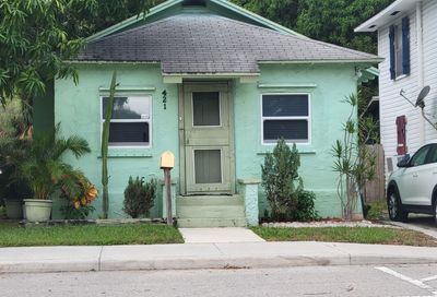 421 SE 4th Street Boynton Beach FL 33435