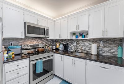 652 Burgundy N Delray Beach FL 33484