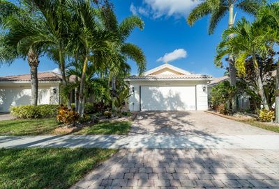 8033 Montserrat Place Wellington FL 33414