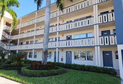1067 Yarmouth D Boca Raton FL 33434