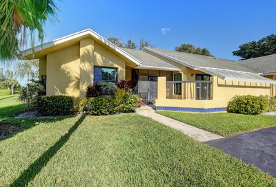 10987 Lake Front Place Boca Raton FL 33498
