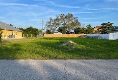 721 SW Hogan Street Port Saint Lucie FL 34983