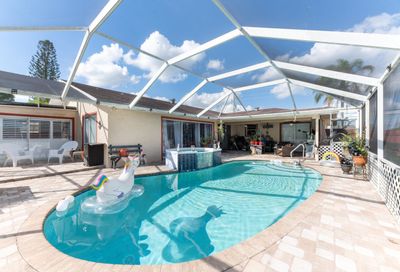 244 SE Thornhill Drive Port Saint Lucie FL 34984