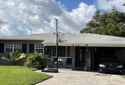 635 NW 5th Street Boynton Beach FL 33435