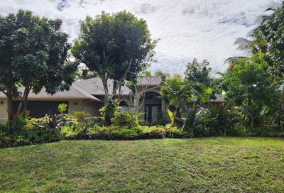 1030 SE Walters Terrace Port Saint Lucie FL 34983