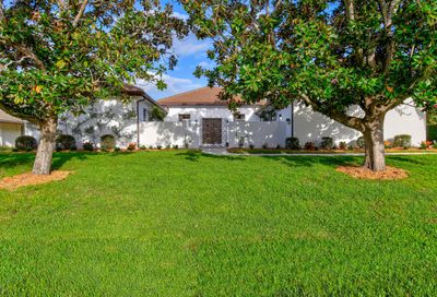 4104 SE Fairway E Stuart FL 34997