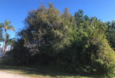 2319 SE Patio Circle Port Saint Lucie FL 34952