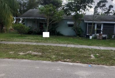 9186 SE Venus Street Hobe Sound FL 33455