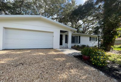 3070 10th Court Vero Beach FL 32960