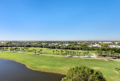 2427 Presidential Way West Palm Beach FL 33401