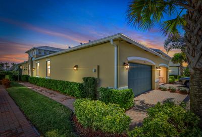 12794 SW Lake Fern Circle Port Saint Lucie FL 34987
