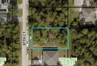 8166 97th Court Vero Beach FL 32967