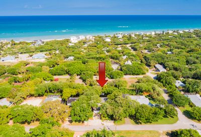 9530 Frangipani Drive Vero Beach FL 32963