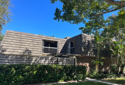 414 4th Terrace Palm Beach Gardens FL 33418