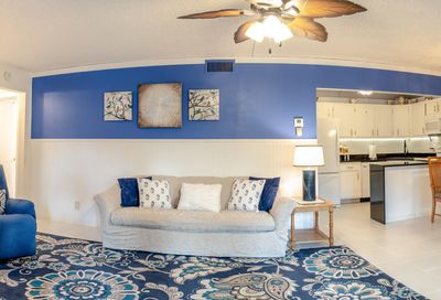 5960 Pine Cone Court Greenacres FL 33463