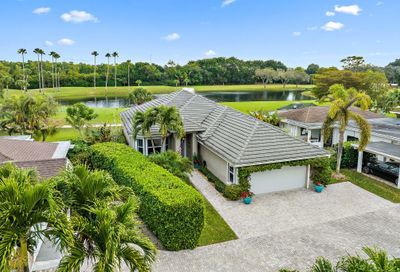 13856 Whispering Lakes Lane Palm Beach Gardens FL 33418