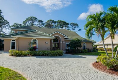 1162 SW Bent Pine Cove Port Saint Lucie FL 34986