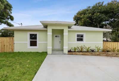 1027 8th Street West Palm Beach FL 33401