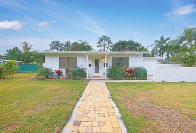 400 NE 26th Drive Wilton Manors FL 33334