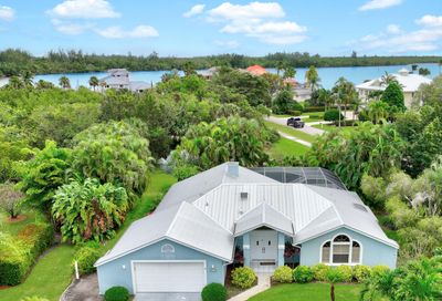 4212 SE Rainbows End Stuart FL 34997