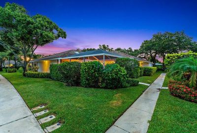 3403 Pin Oak Court Palm Beach Gardens FL 33410