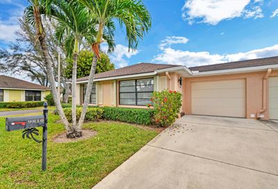 9810 Walnut Tree Way Boynton Beach FL 33436