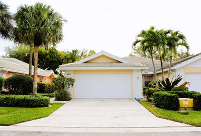4480 Royal Fern Way Palm Beach Gardens FL 33410