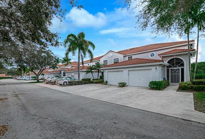 7692 Springwater Place Boynton Beach FL 33437