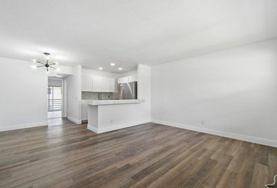 211 Sheffield I West Palm Beach FL 33417