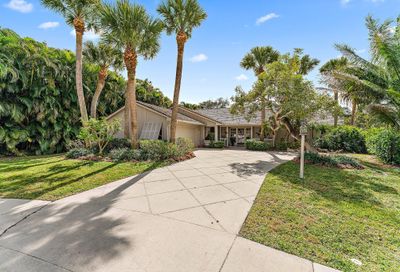 142 Pinehill W Trail Tequesta FL 33469