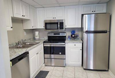 152 Flanders D Delray Beach FL 33446