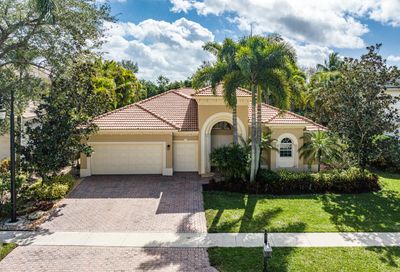 8668 Valhalla Drive Delray Beach FL 33446