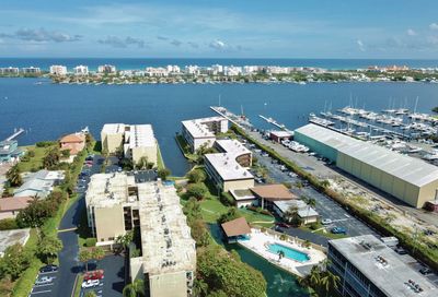 200 Waterway S Drive Lantana FL 33462