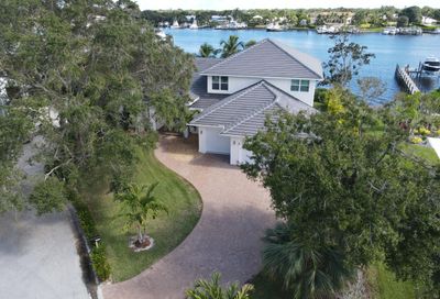 3953 SE Topsail Court Stuart FL 34997
