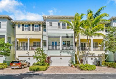 215 N Latitude Circle Delray Beach FL 33483