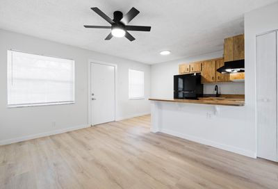 5168 NE 6th Avenue Oakland Park FL 33334
