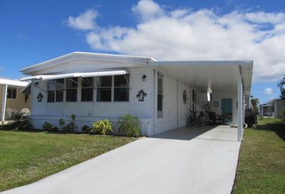 56002 Amparo Bay Boynton Beach FL 33436