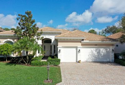 6381 Montesito Street Boca Raton FL 33496