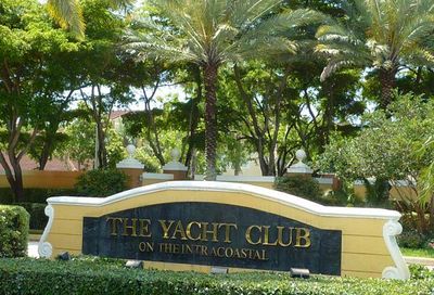 160 Yacht Club Way Hypoluxo FL 33462